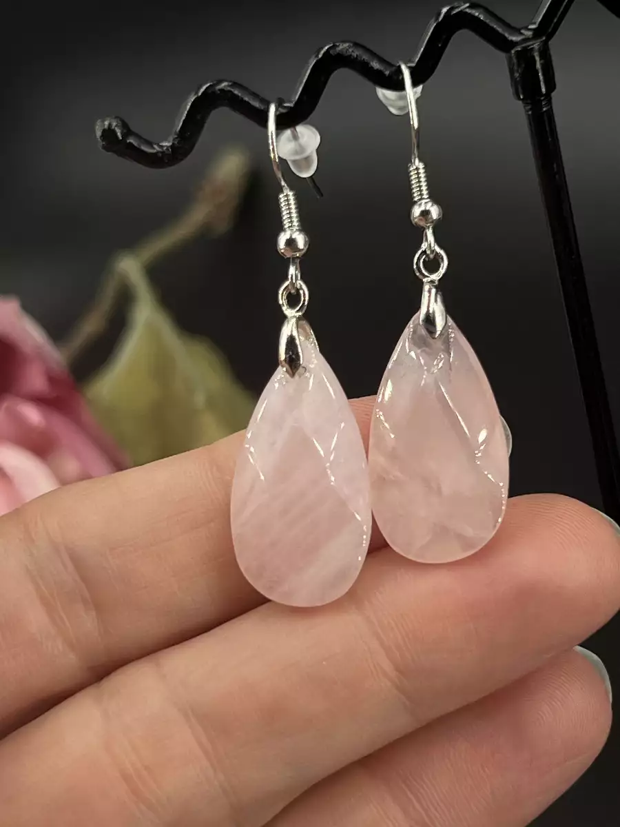 Boucles d'oreilles facettées quartz rose