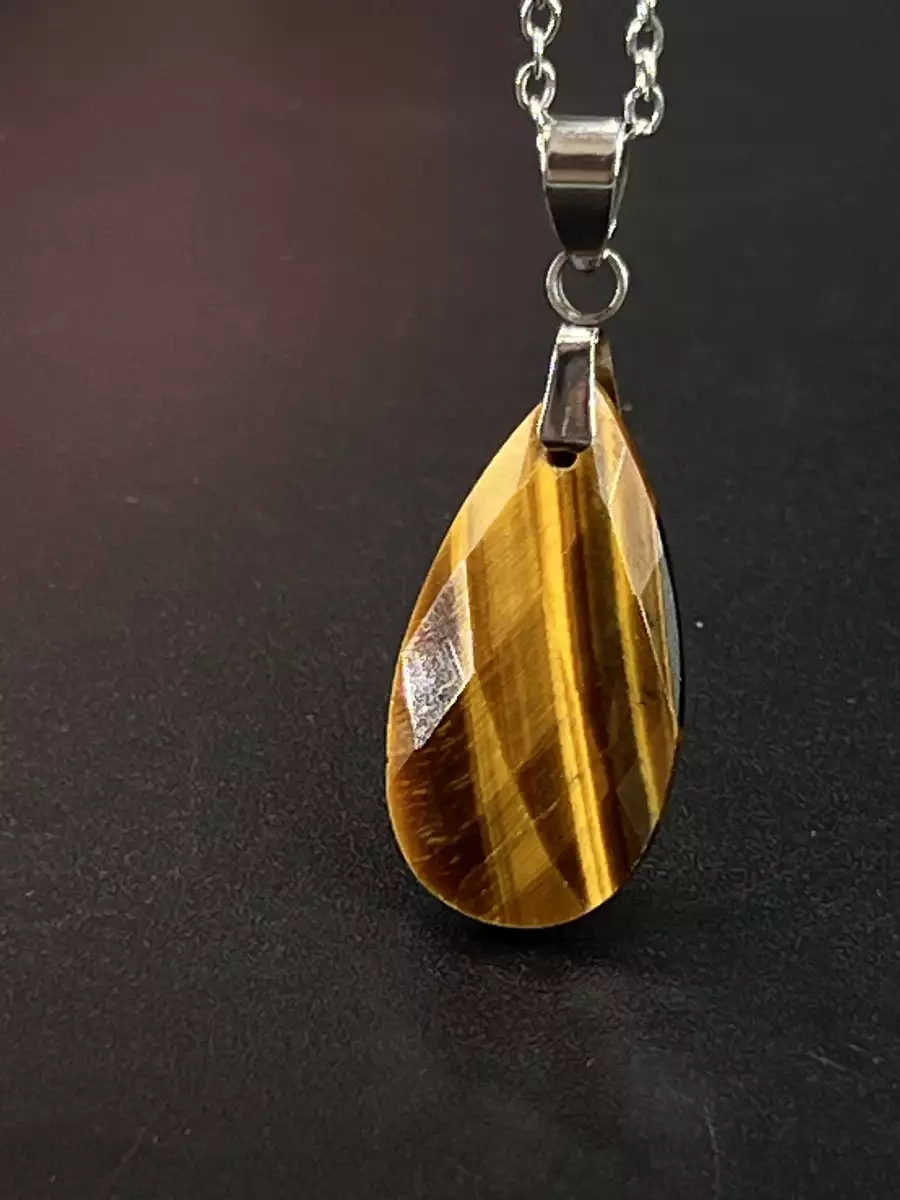 Pendentif en oeil de tigre