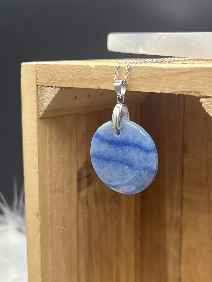 Pendentif en Quartz Bleu du Brésil