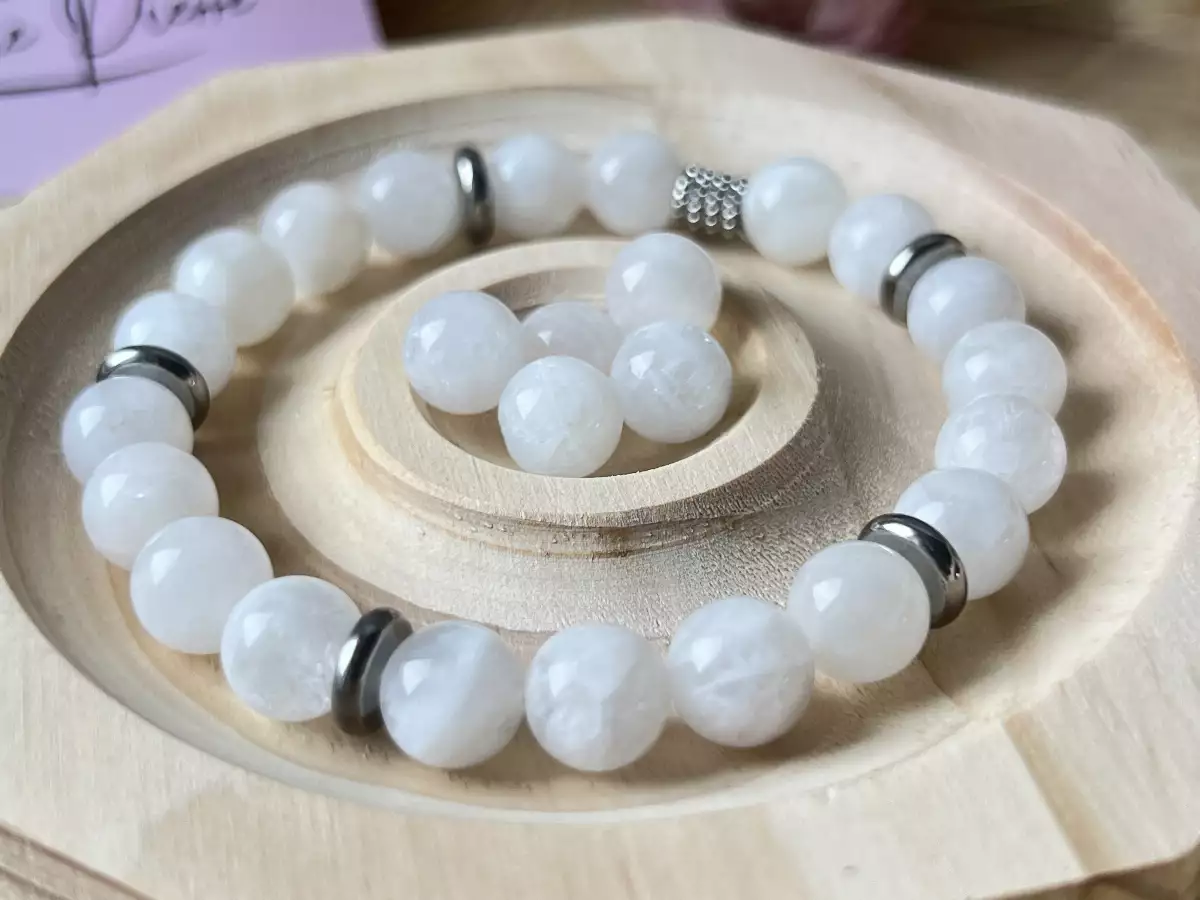 Bracelet en pierre de lune blanche