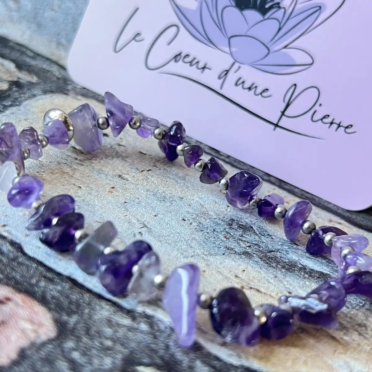 Bracelet en Améthyste – Perles Chips & Séparateurs Inox