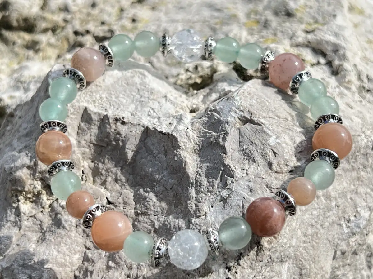 Bracelet en aventurine verte, pierre de soleil et cristal de roche