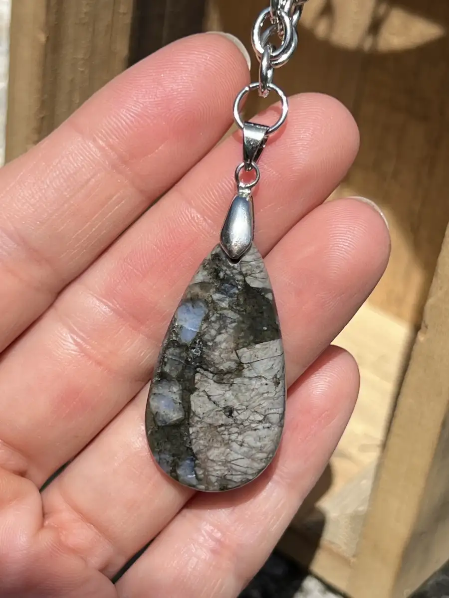 Pendentif en glaucophane