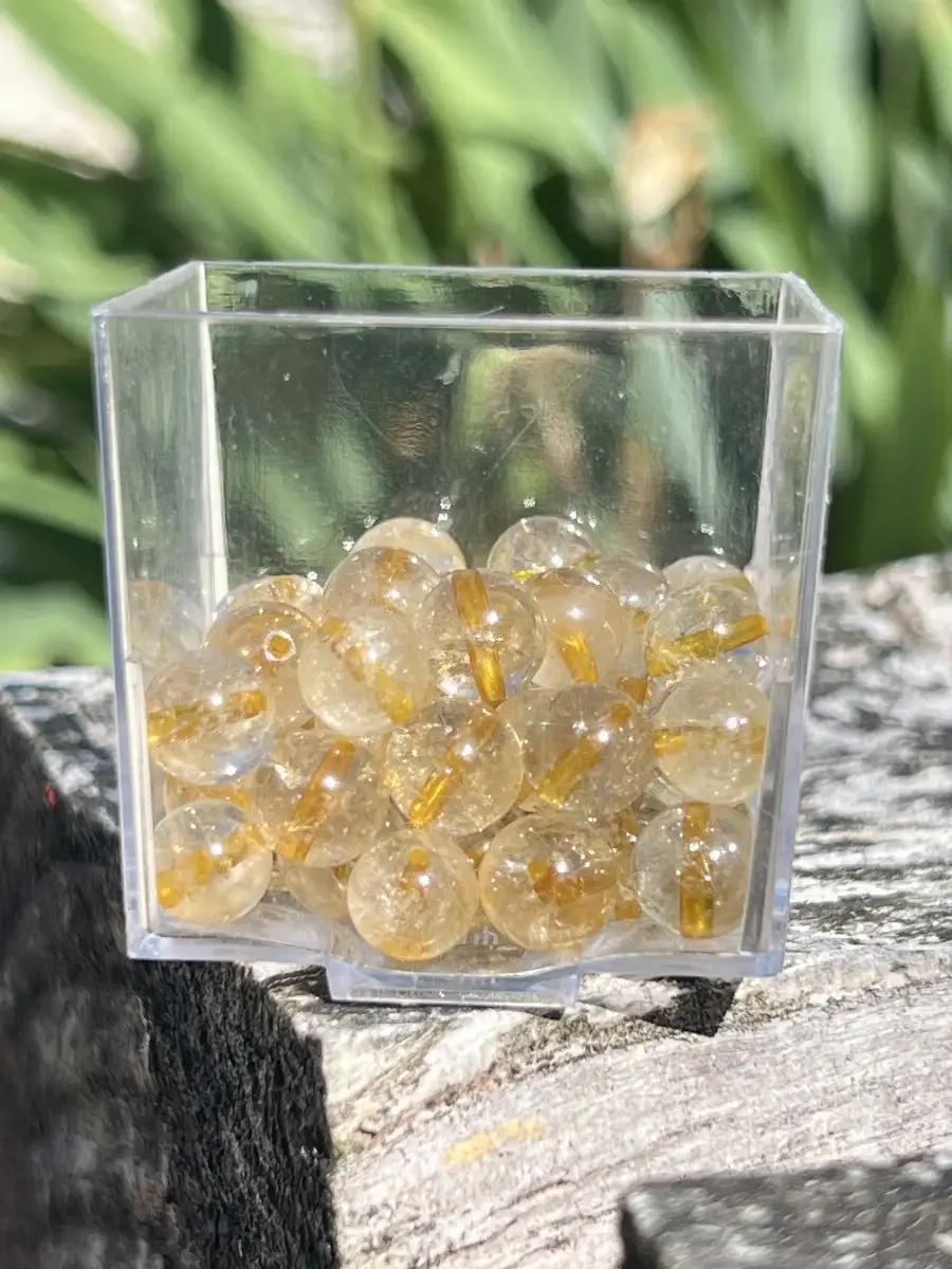 Bracelet en Quartz Rutile Doré (8 mm)