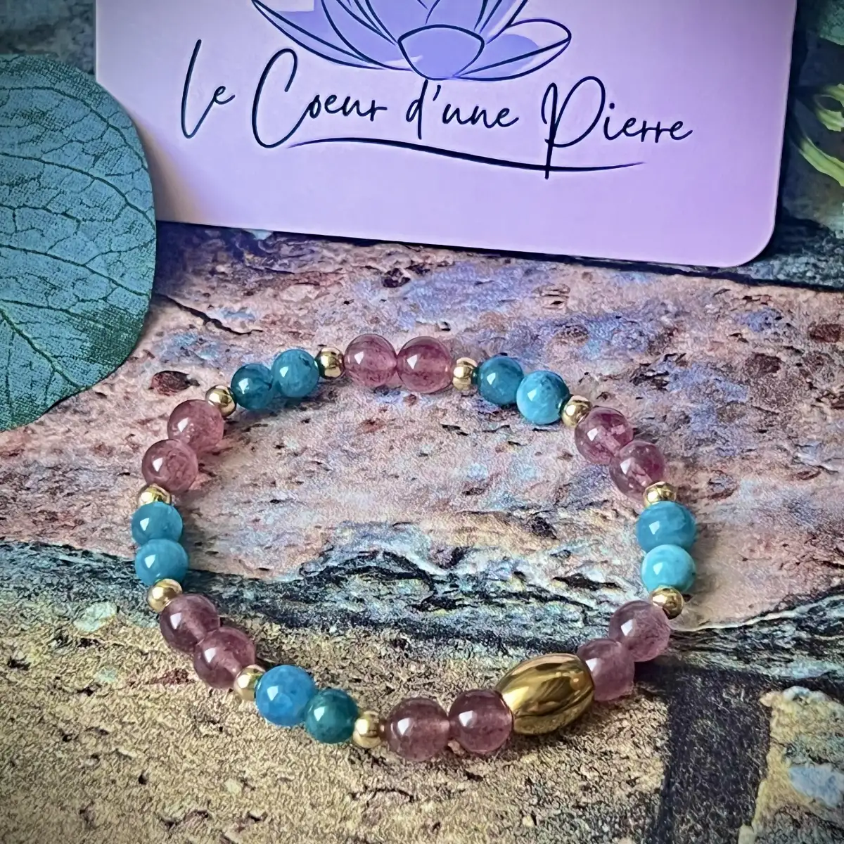 Bracelet en quartz fraise, apatite bleue