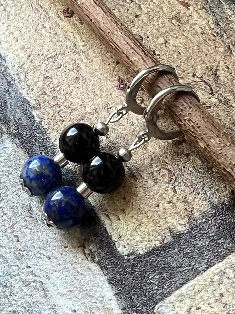Boucles d’oreilles Lapis Lazuli et Tourmaline
