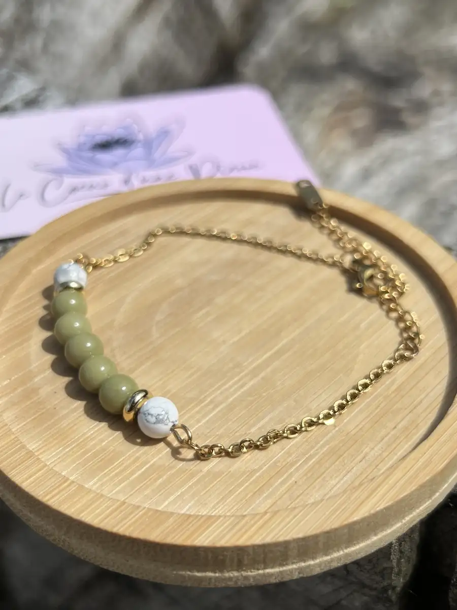 Bracelet "Sérénité & Nature" – Howlite et Avocat d’Alashan