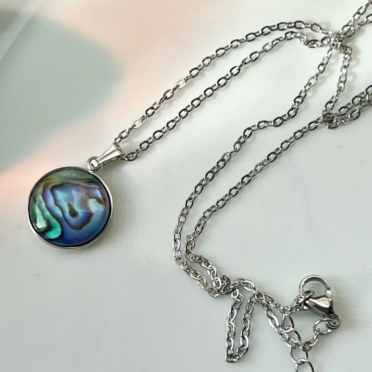 Pendentif rond en Ormeau