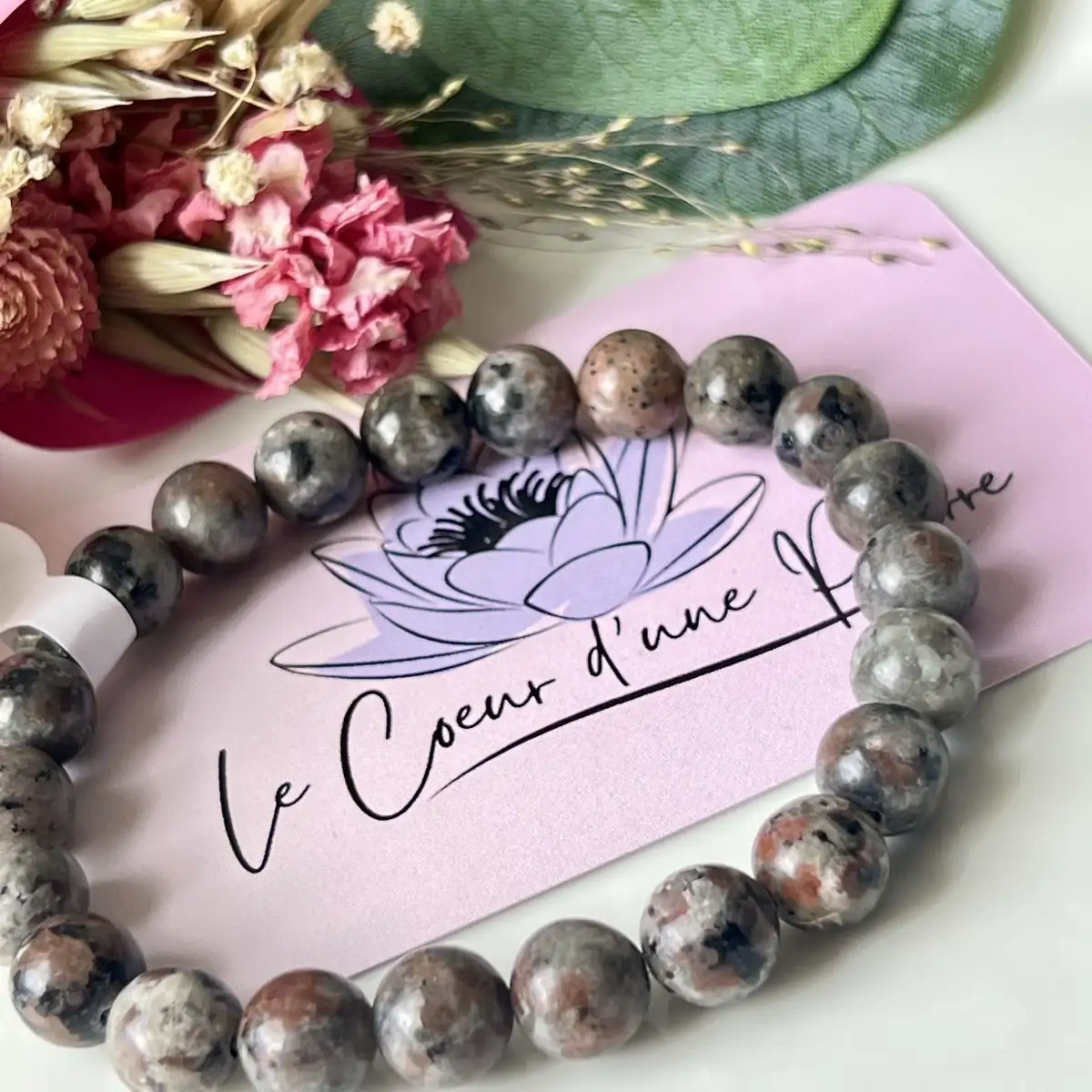 Bracelet en Yooperlite – Perles 8 mm