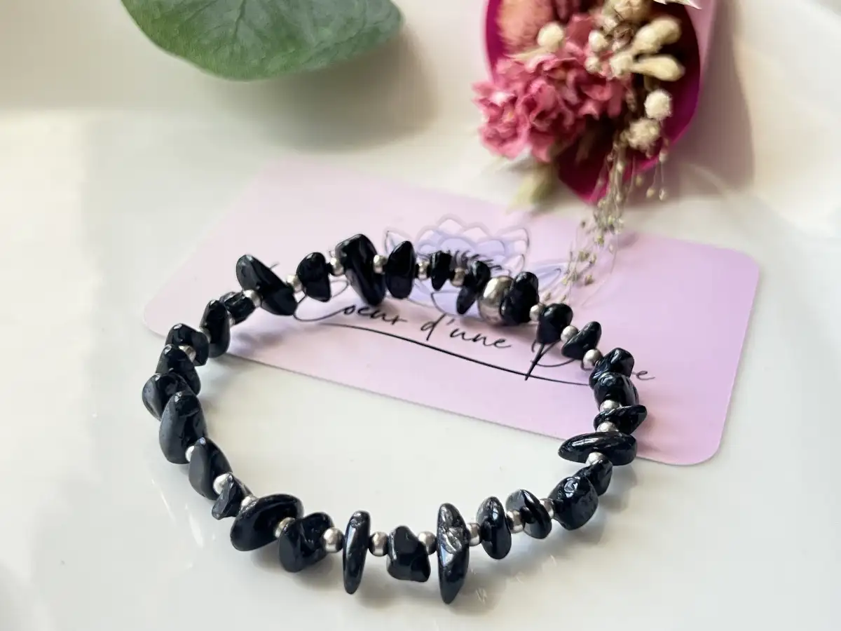 Bracelet en Agate Noire – Perles chips