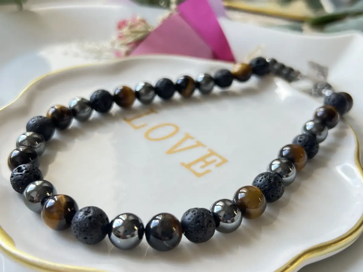 Collier Hématite, Pierre de Lave & Œil de Tigre