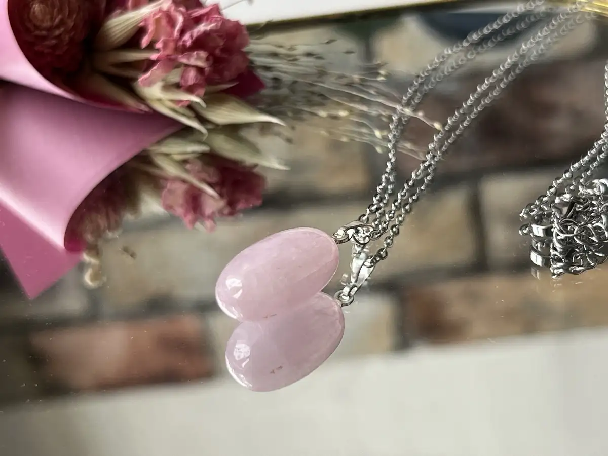 Pendentif Ovale en Kunzite