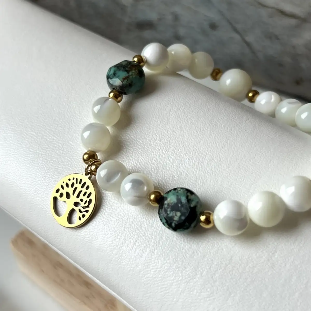 Bracelet Nacre & Turquoise Africaine – Perles 8 mm et 10 mm