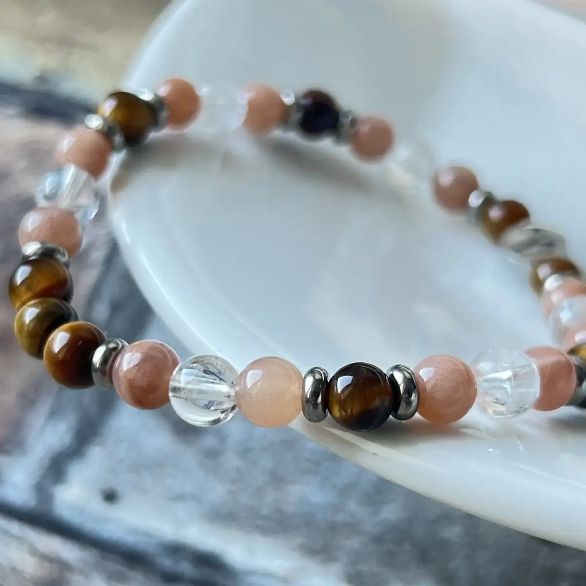 Bracelet Bélier – Œil de Tigre, Cristal de Roche & Pierre du Soleil