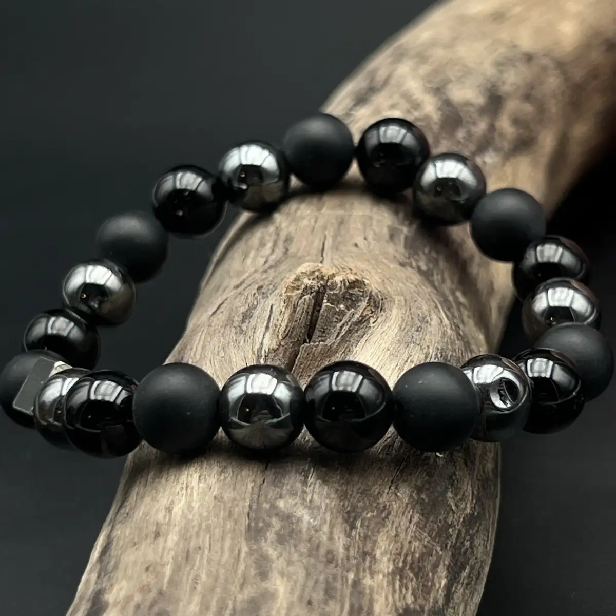 Bracelet Protection et énergie – Tourmaline, Onyx et Hématite